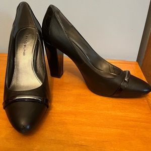Bandolino BDeverley pumps
